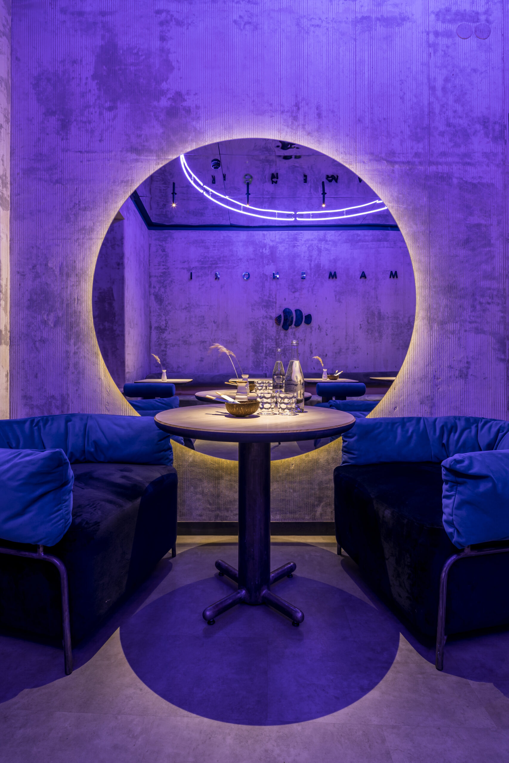asian_restaurant_interior_design_mamenori_sushi_night (1)